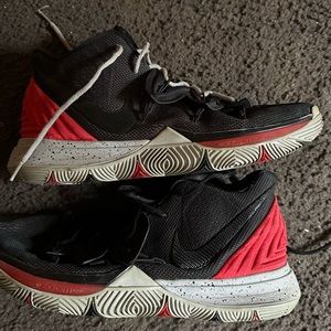 Men’s Nike kyrie 5